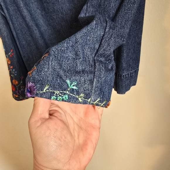 Stonebridge Women's Denim Jacket with Flower Embroidered Cuffs & Sleeves - Picture 15 of 16